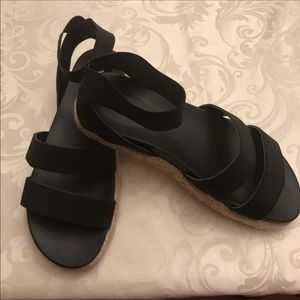 Elastic Band Sandals